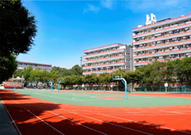 操场