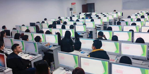 学习现场