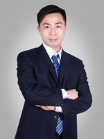 杨 南