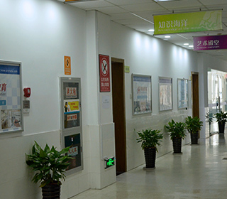 学校走廊