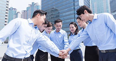 1.注重学员实战培养
