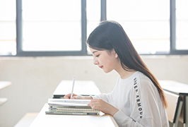 大学生