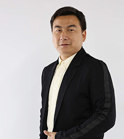 王磊