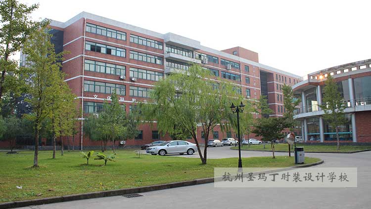 学校校园一角