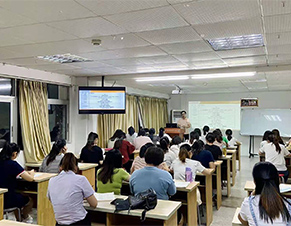 学员上课